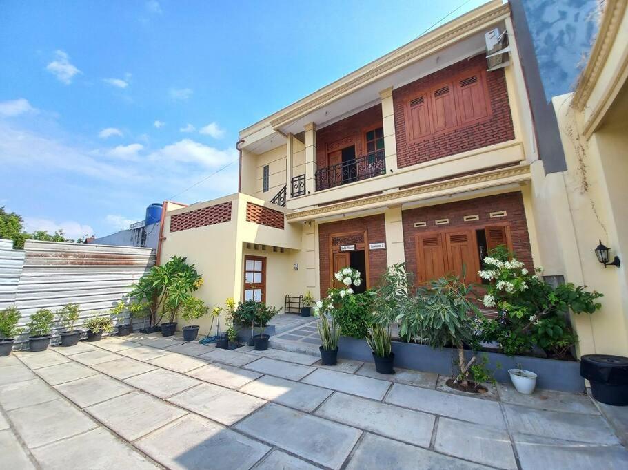 Villa Sabi House Lesmana 2 By Simply Homy Yogyakarta Exterior foto